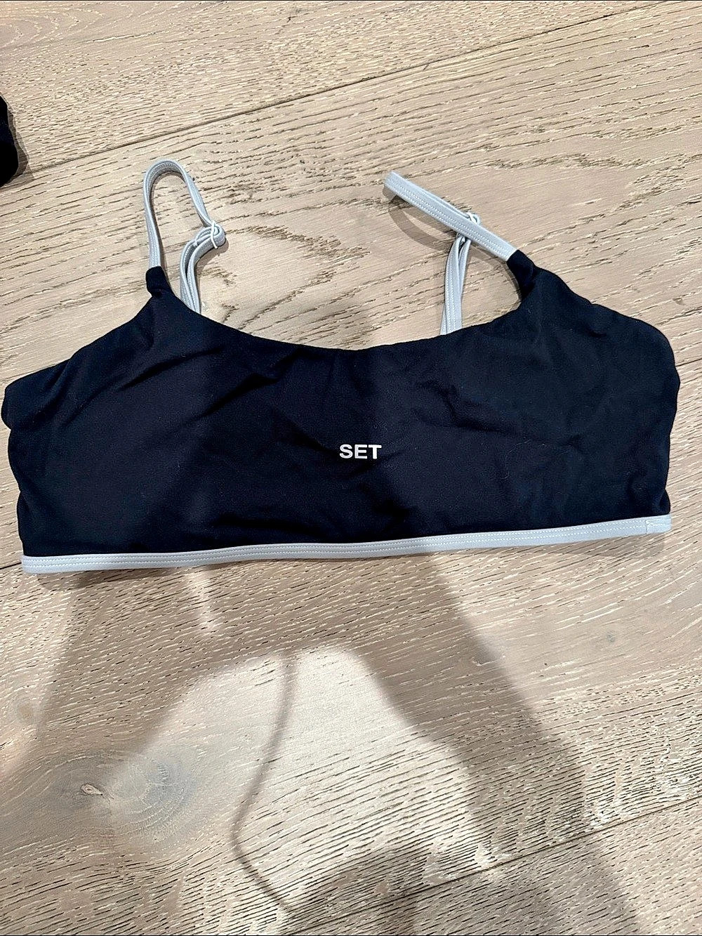SET AirLuxe Black Athletic Tank Top Size Large Like New